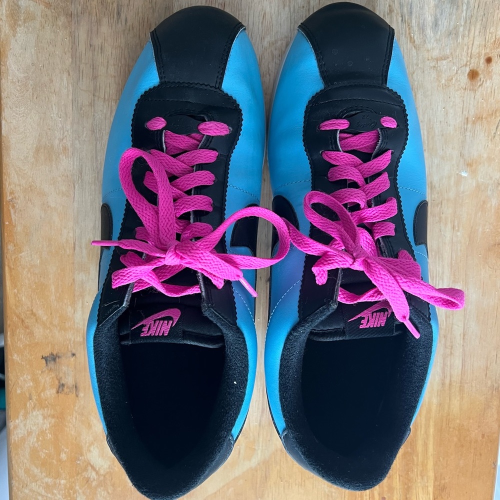 Nike Cortez south beach - size 10 - used